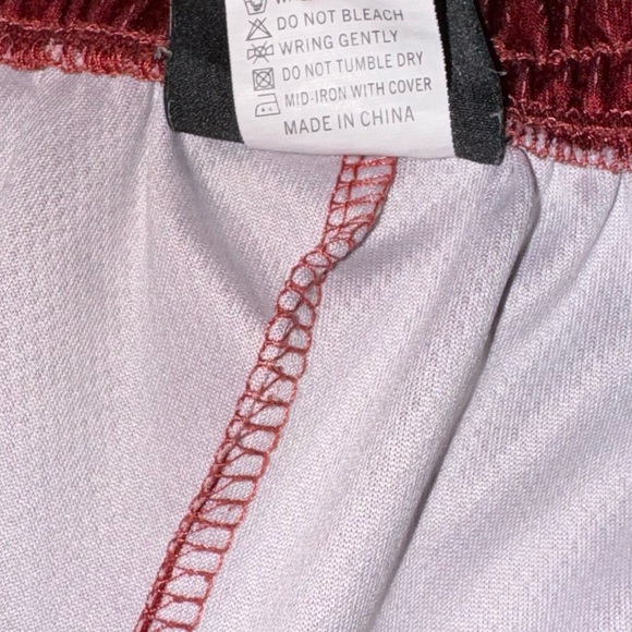 Invicta Kuru Anime x Gym Shorts Mens S Madara Uchiha Naruto Burgundy - Picture 5 of 7